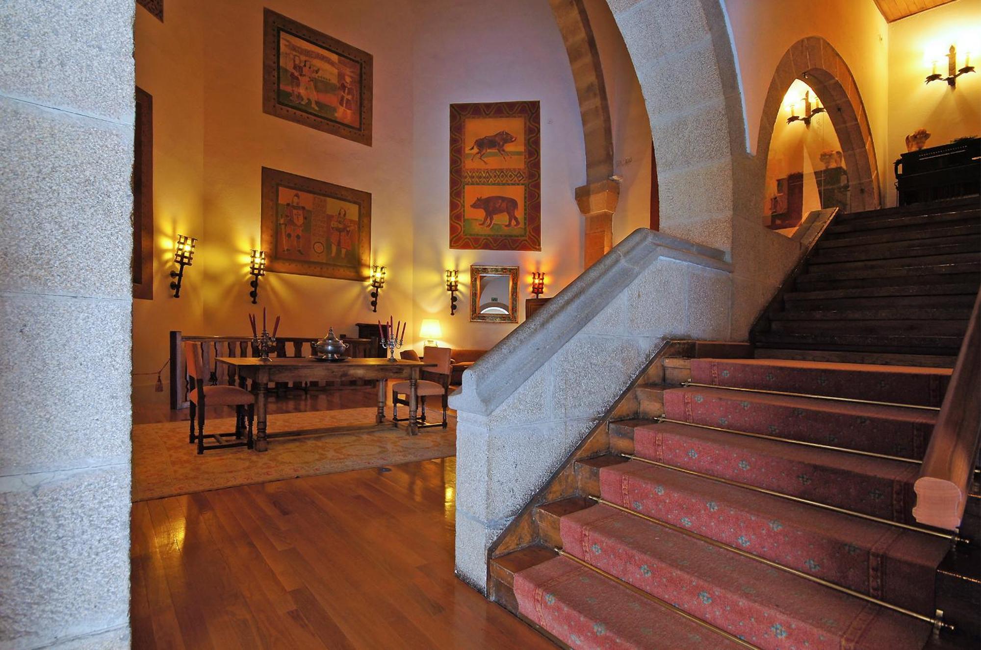 Parador De Vilalba Exterior foto